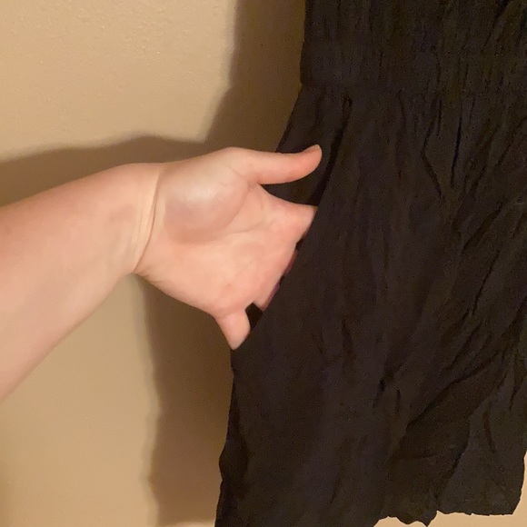 Breathable Old Navy Dress... With Pockets! - Picture 4 of 4